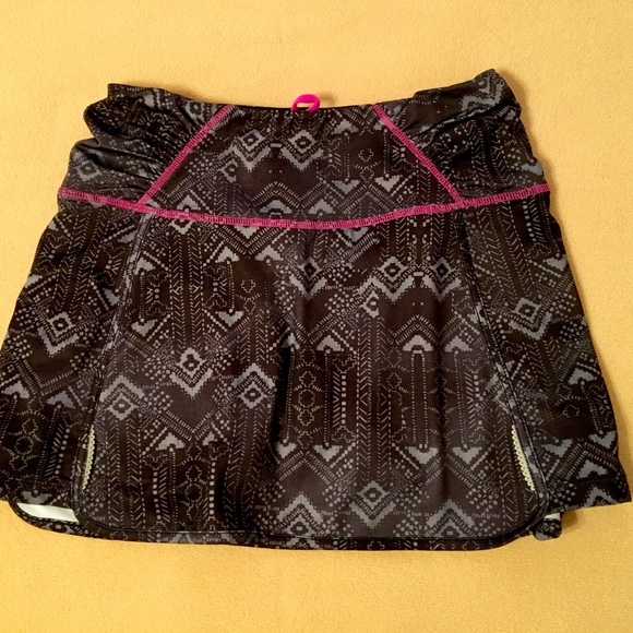 Skort - Picture 1 of 5